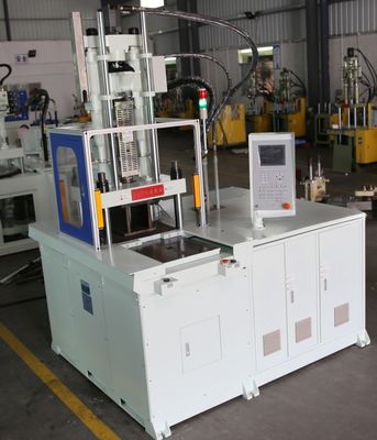 Máquina de moldeo por inyección de plástico hidráulico de 40T vertical con una distancia de 340 mm entre las barras de corbata
