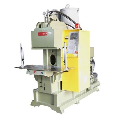 Máquina de moldeo por inyección de plástico vertical de 13kW 55T para planta de fabricación