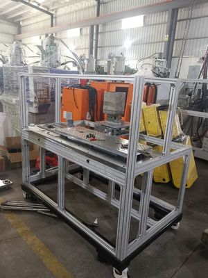 Máquina de moldeo por inyección a baja presión con fundición en caliente