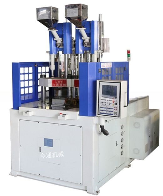 Máquina de moldeo por inyección de plástico vertical con manguera de cuchillo de doble color de PP JTT-550 2V-3R